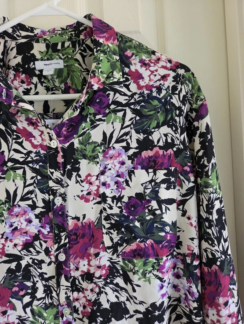 J. Jill Floral Relaxed Shirttail Blouse Long Sleeve Button Up Shirt Size M - Picture 4 of 8